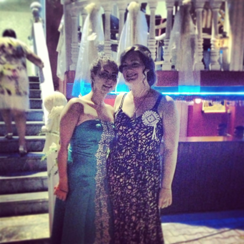 With my friend on her henna night