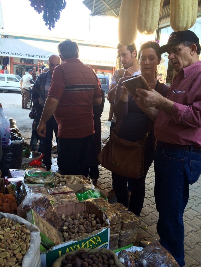 browsing the bazaar in Antakya